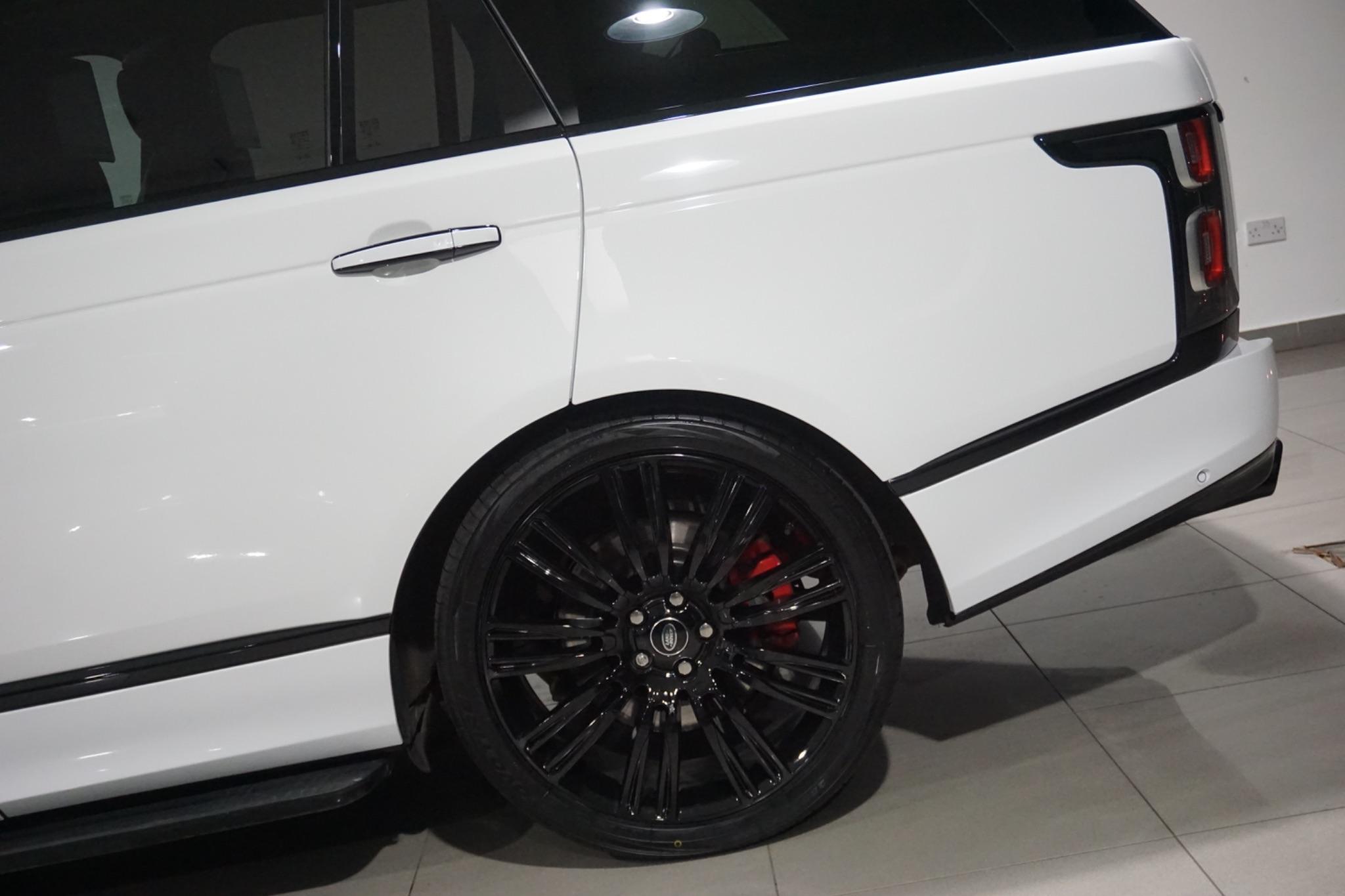 Land Rover Range Rover 4.4 SD V8 Autobiography Auto 4WD Euro 6 (s/s) 5dr